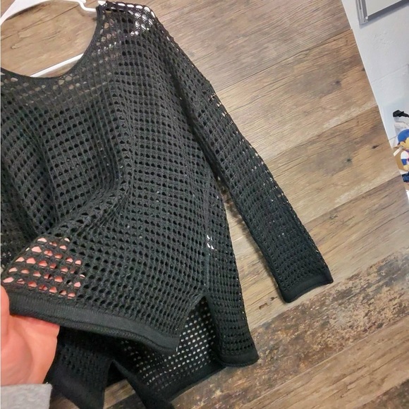 SHEIN Black Mesh Women's Sweater - Picture 3 of 8